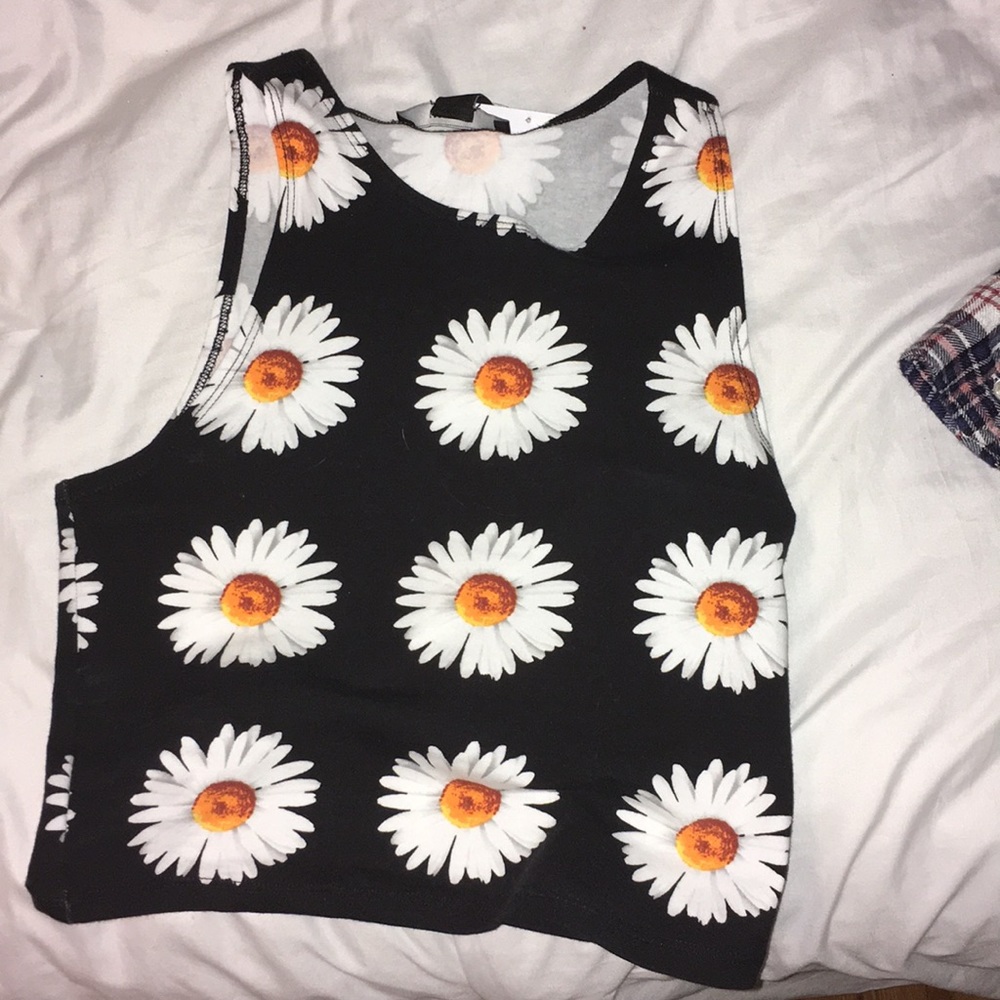 Daisy tank crop top